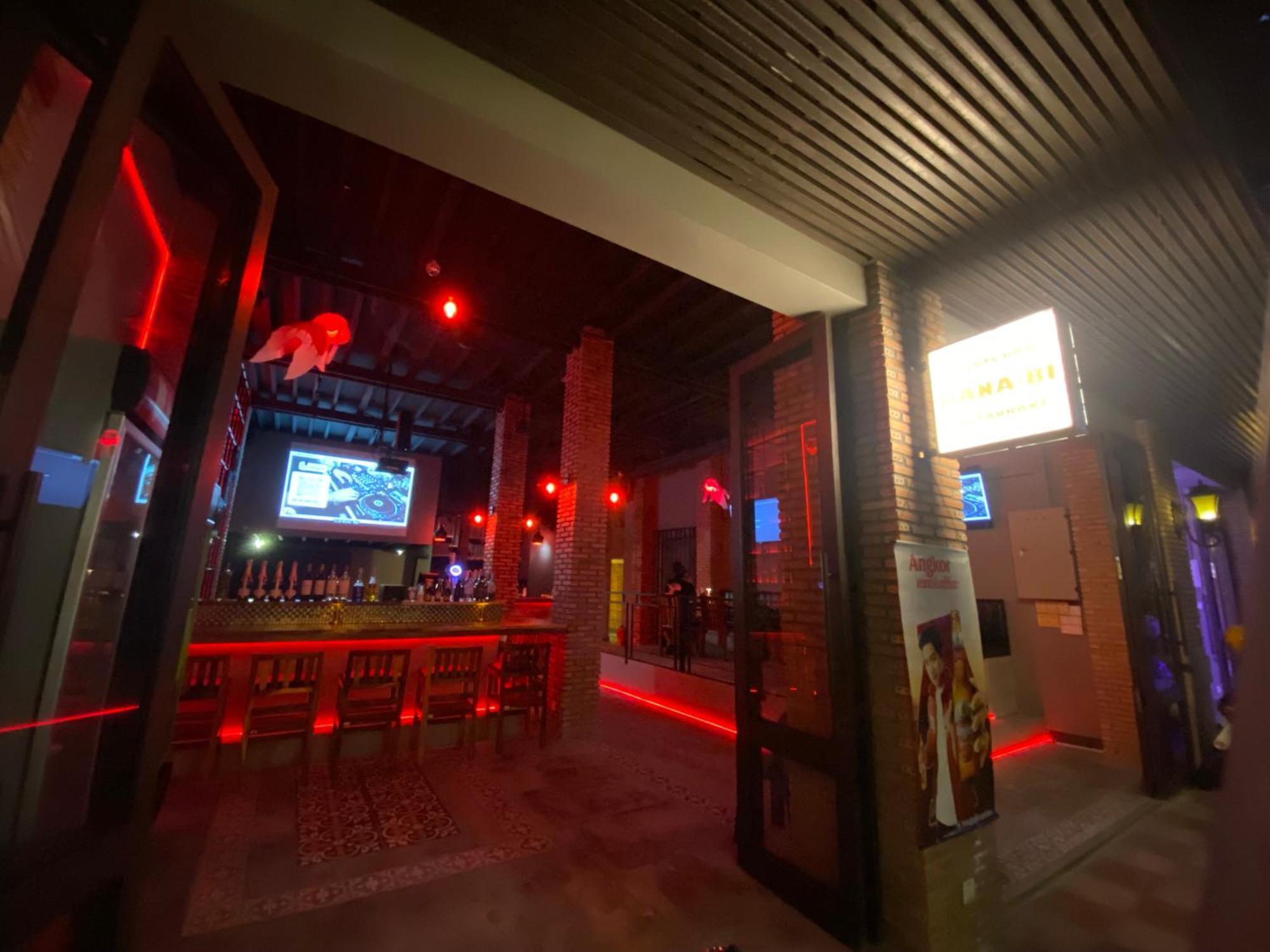 Hostel Fuji プノンペン エクステリア 写真
