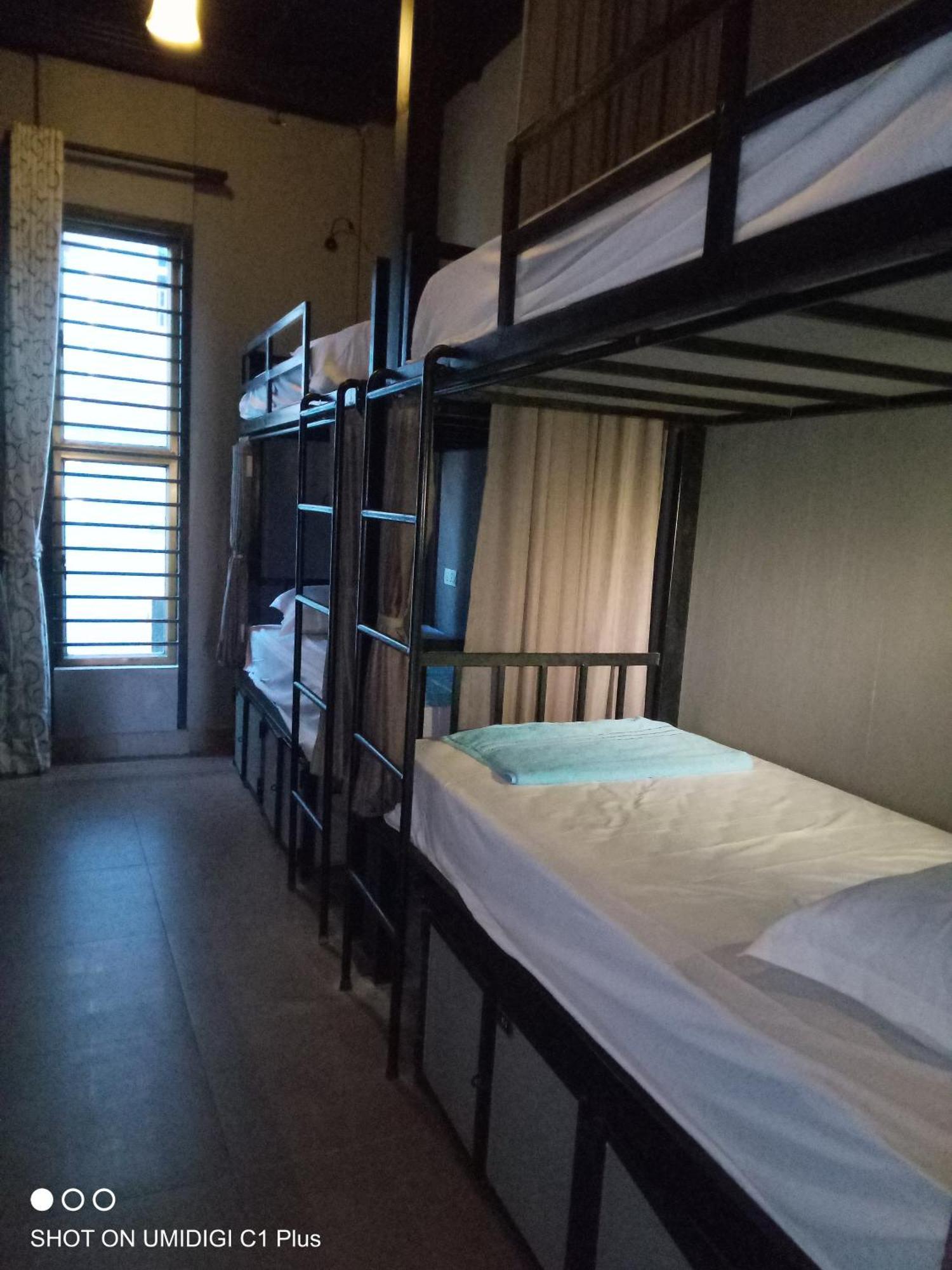 Hostel Fuji プノンペン エクステリア 写真