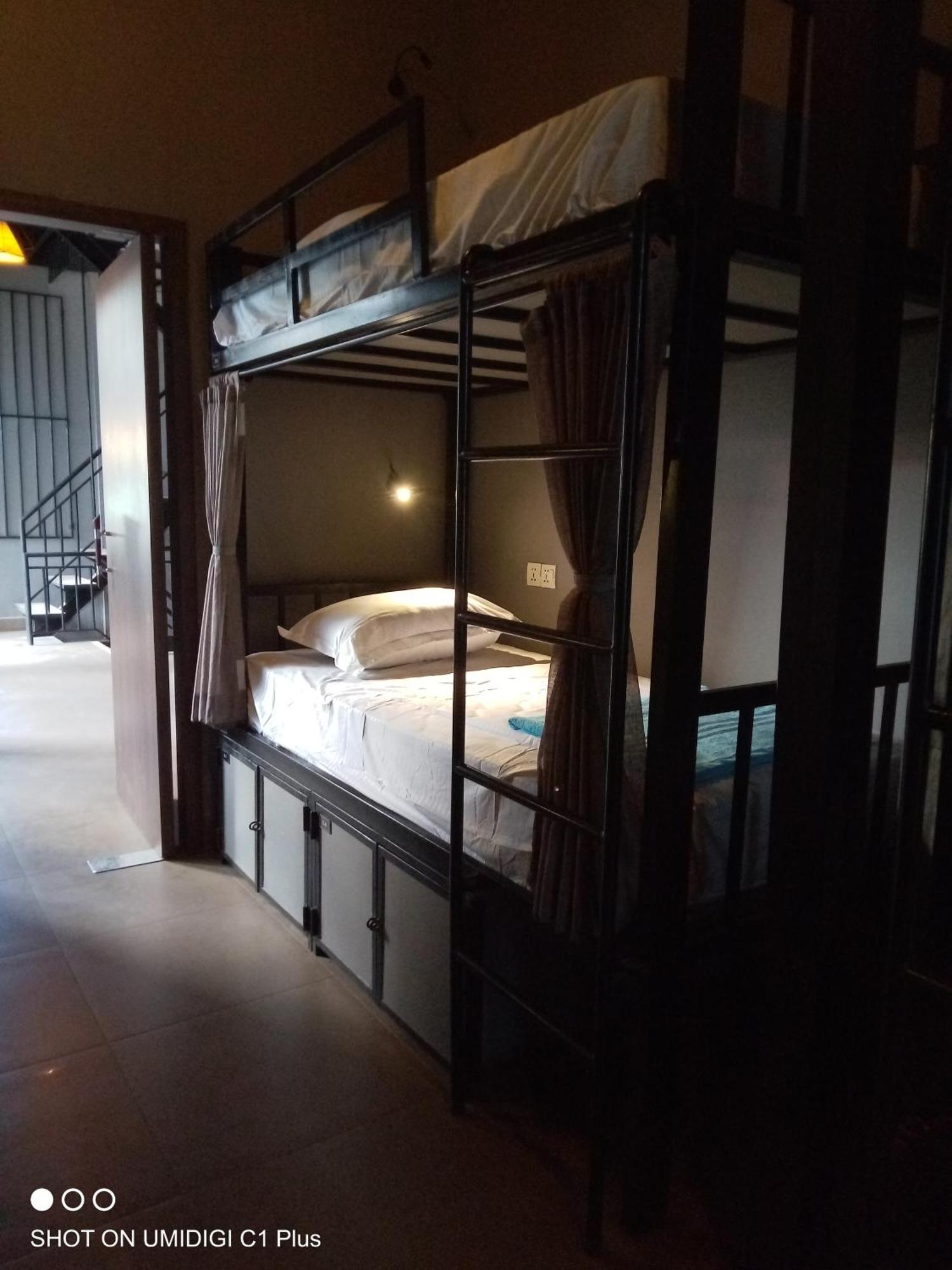 Hostel Fuji プノンペン エクステリア 写真