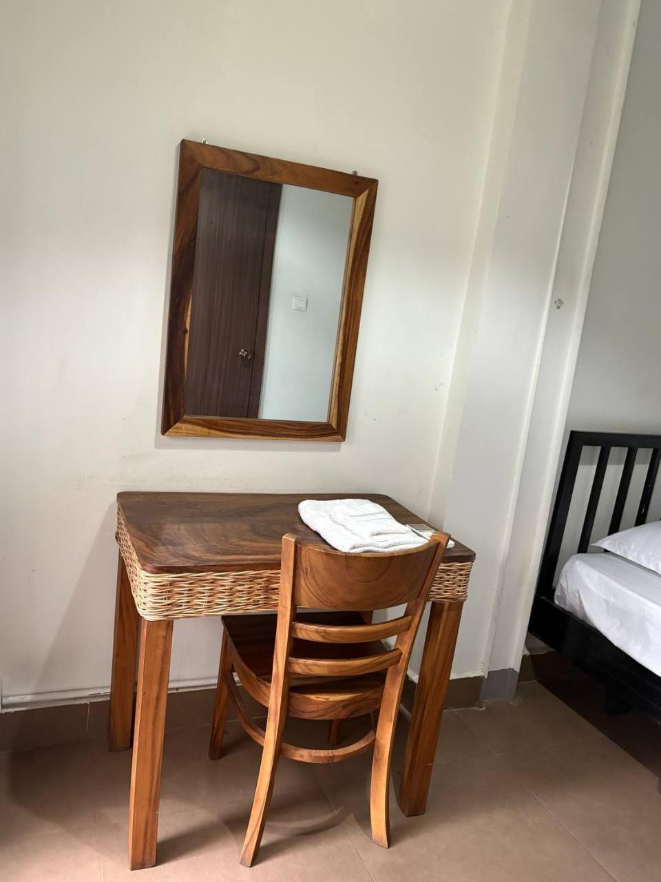 Hostel Fuji プノンペン エクステリア 写真